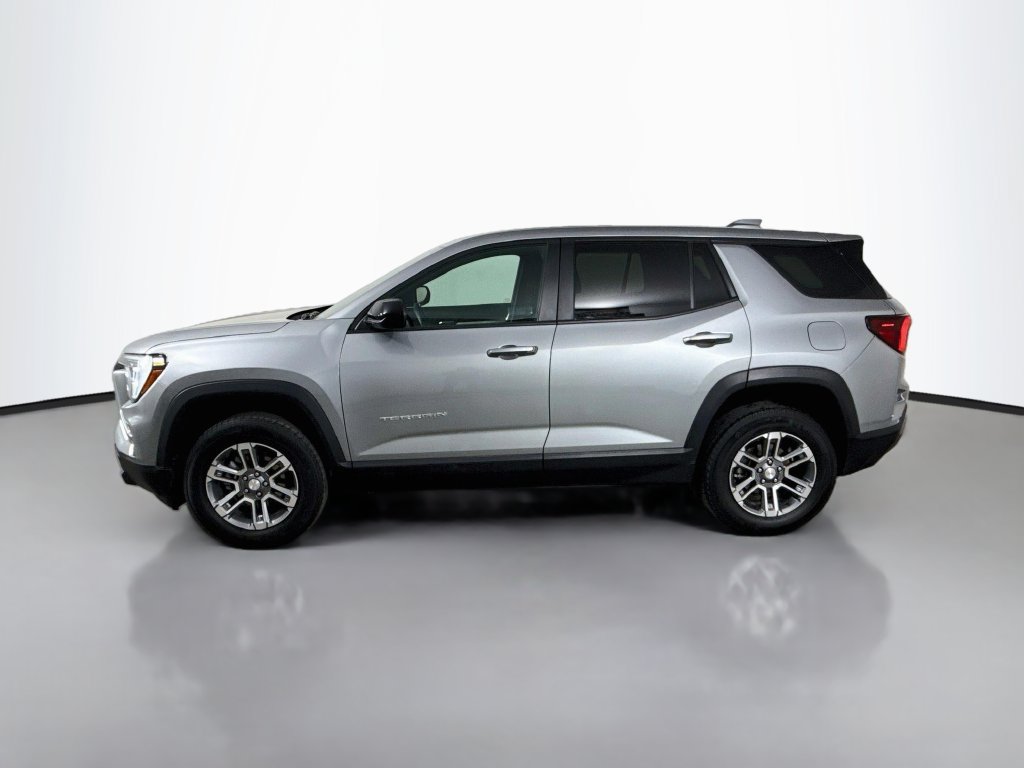 Used 2025 GMC Terrain Elevation FWD image 4