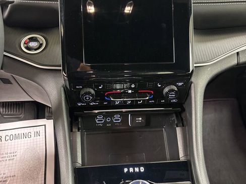 Used 2024 Jeep Grand Cherokee L Laredo AWD/4WD image 14