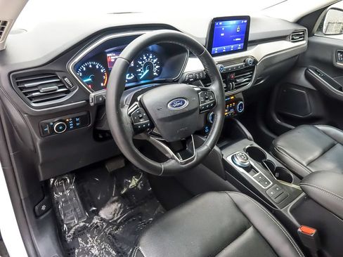 Used 2022 Ford Escape SEL AWD/4WD image 10