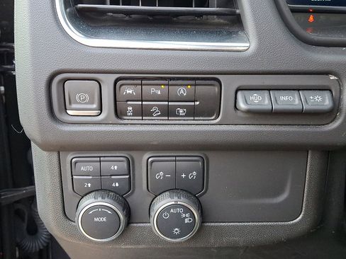 Used 2023 Chevrolet Tahoe Premier image 27