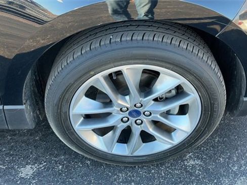 Used 2016 Ford Edge Titanium w/ Equipment Group 302A image 26