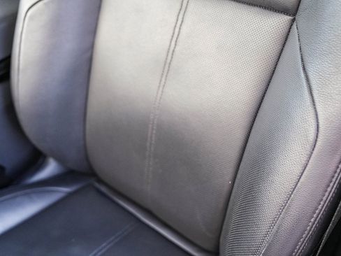 Used 2024 Land Rover Range Rover Velar S image 23