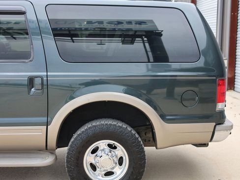 Used 2000 Ford Excursion Limited image 10