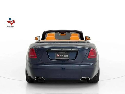 Used 2017 Rolls-Royce Dawn RWD image 8