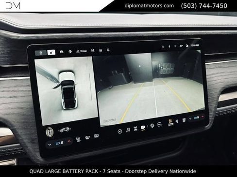 Used 2023 Rivian R1S Adventure AWD/4WD image 34