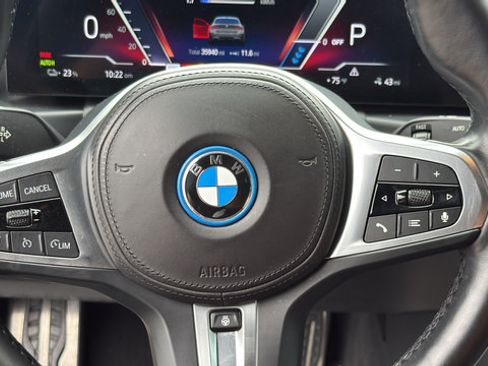 Used 2023 BMW i4 eDrive40 w/ M Sport Package RWD image 18