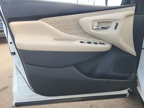 Used 2023 Nissan Murano SL image 18