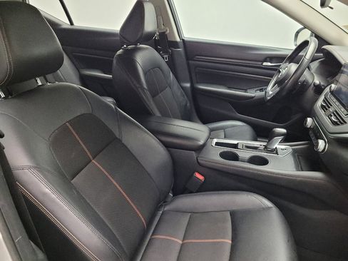 Used 2020 Nissan Altima 2.5 SR FWD image 21