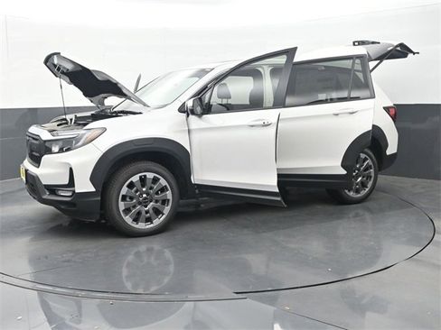 New 2025 Honda Passport EX-L image 38