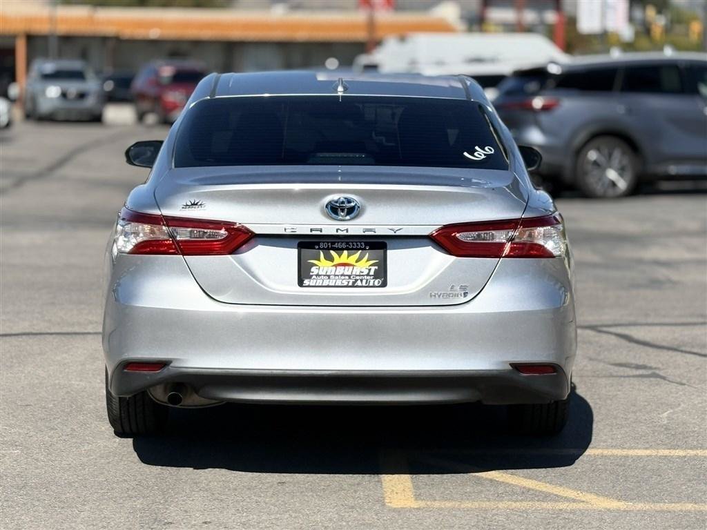Used 2020 Toyota Camry LE w/ Fleet Convenience Package FWD image 6