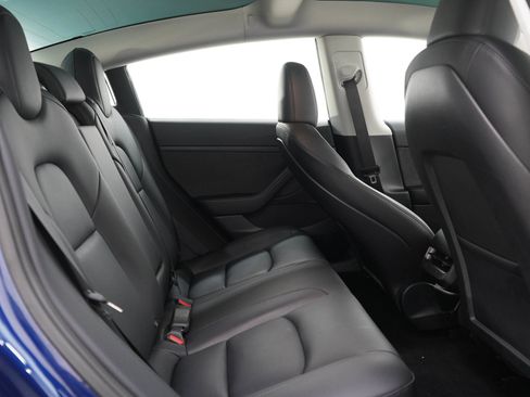 Used 2023 Tesla Model 3 Standard Range RWD image 12