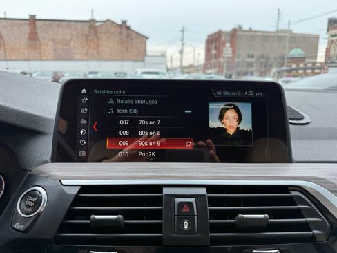 Used 2018 BMW X3 xDrive30i w/ Premium Package image 12