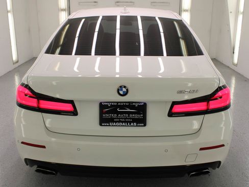 Used 2021 BMW 530i w/ Convenience Package RWD image 9