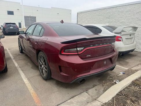 Used 2019 Dodge Charger Scat Pack w/ Dynamics Package image 4