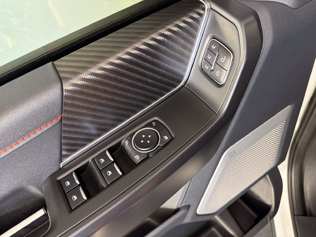 Used 2025 Ford F150 Raptor AWD/4WD image 19
