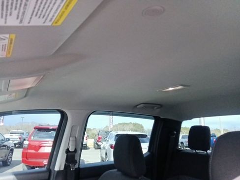 Used 2024 Ford Ranger XL image 14