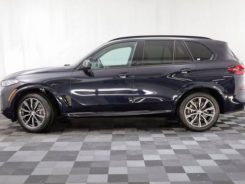 New 2026 BMW X5 xDrive40i w/ M Sport Package AWD/4WD image 4