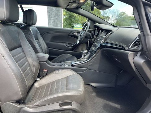 Used 2016 Buick Cascada Premium image 25