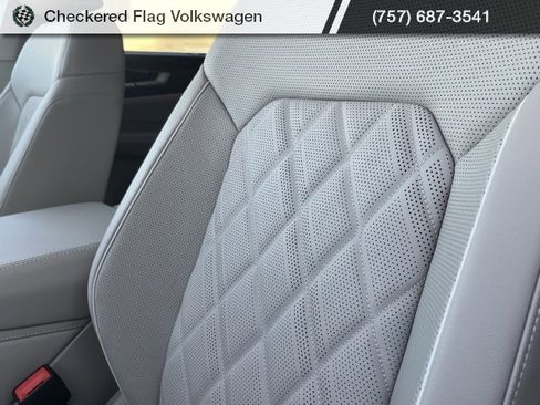 New 2026 Volkswagen Atlas SEL Premium R-Line image 23