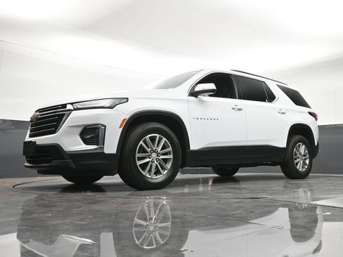 Certified 2023 Chevrolet Traverse LT AWD/4WD image 24