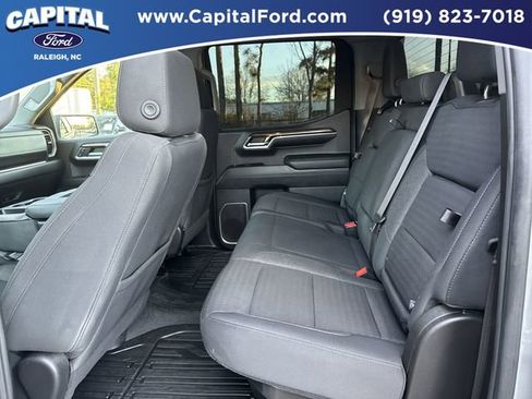 Used 2024 GMC Sierra 1500 Elevation w/ LPO, Elevation Black Package image 16