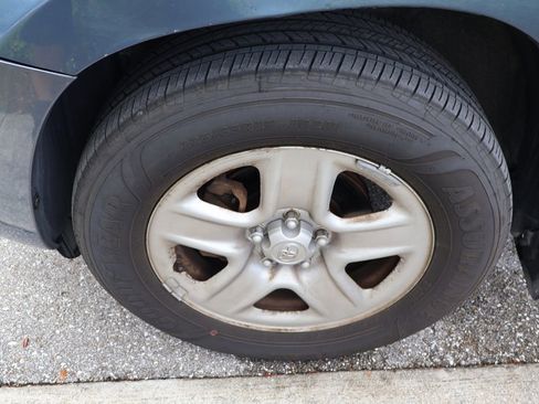 Used 2008 Toyota RAV4 4WD V6 image 4