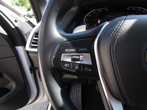 Used 2023 BMW X5 xDrive40i w/ Premium Package AWD/4WD image 17