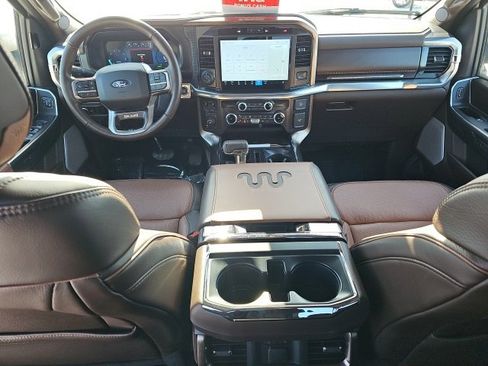 Used 2025 Ford F150 King Ranch w/ FX4 Off-Road Package image 12
