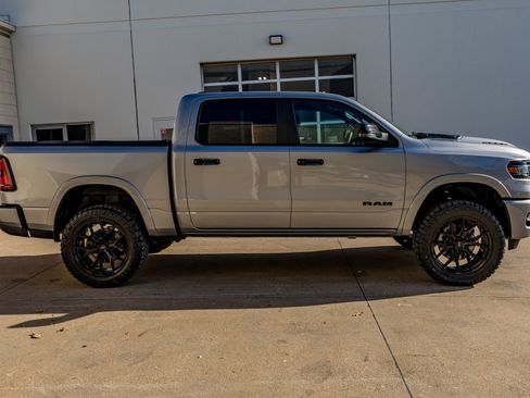 Used 2025 RAM 1500 Laramie w/ Night Edition image 11