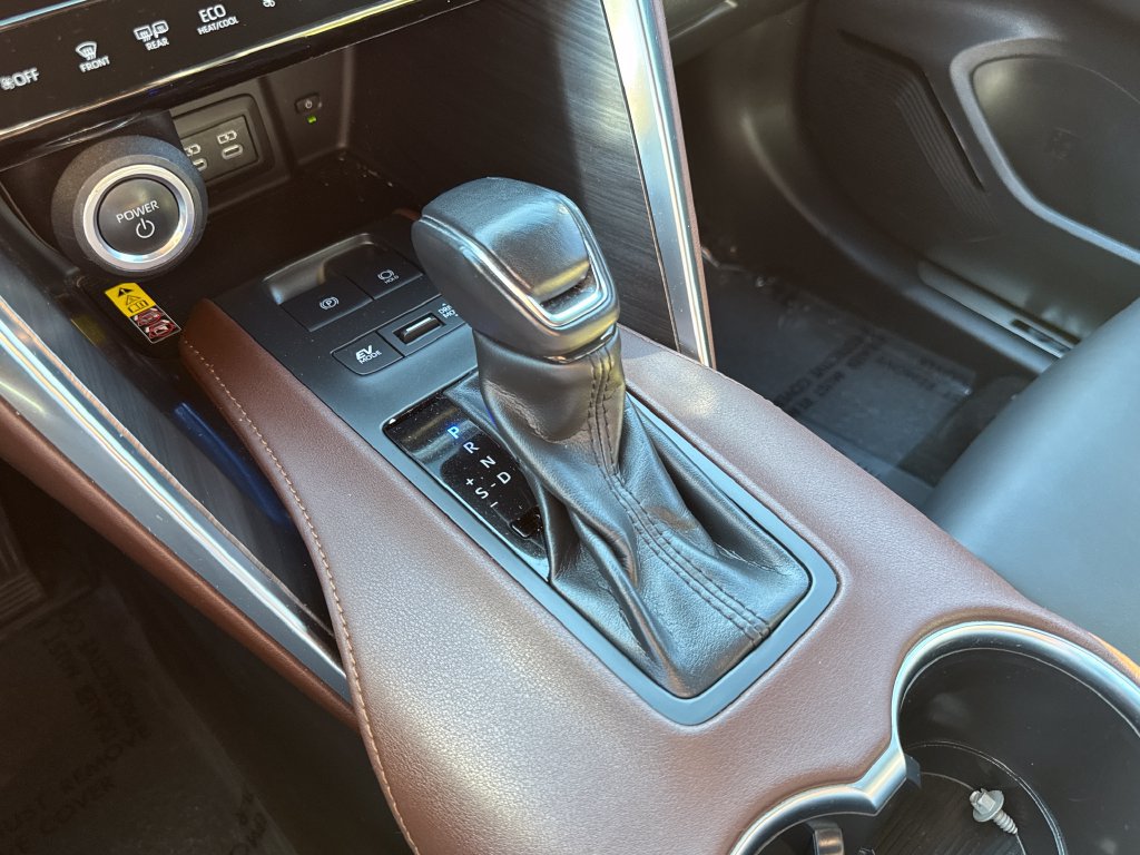 Used 2023 Toyota Venza XLE AWD/4WD image 27