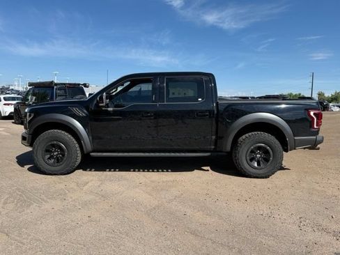 Used 2017 Ford F150 Raptor w/ Equipment Group 802A Luxury AWD/4WD image 2