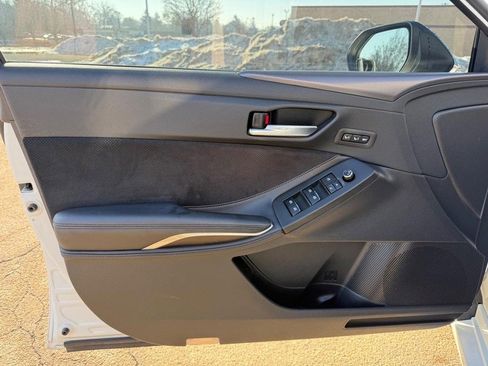 Used 2019 Toyota Avalon Touring w/ All Weather Liner Package image 19