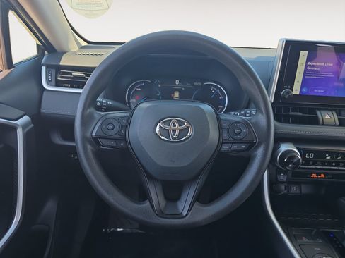Certified 2025 Toyota RAV4 XLE AWD/4WD image 12