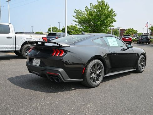New 2025 Ford Mustang Dark Horse image 4