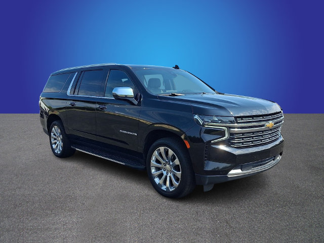 Used 2021 Chevrolet Suburban Premier AWD/4WD image 3