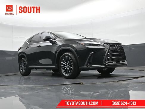 Used 2024 Lexus NX 350h AWD w/ Vision Package image 42