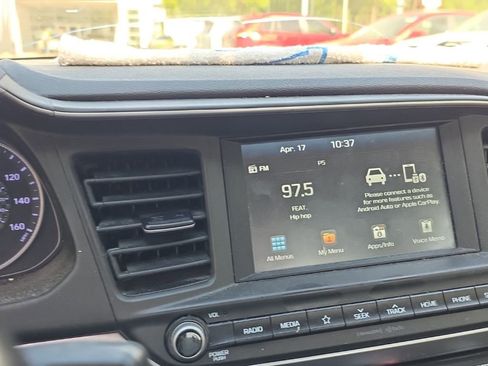 Used 2019 Hyundai Elantra Value Edition w/ Cargo Package image 6