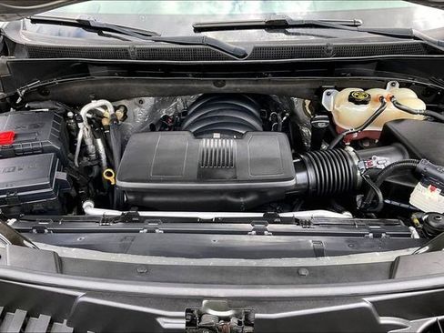 Used 2021 GMC Yukon Denali w/ Denali Premium Package image 11