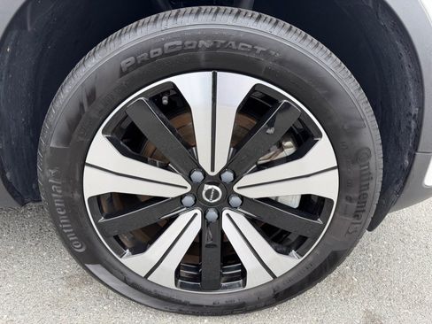Used 2023 Volvo C40 P8 Recharge Plus w/ Protection Package Premier AWD/4WD image 48