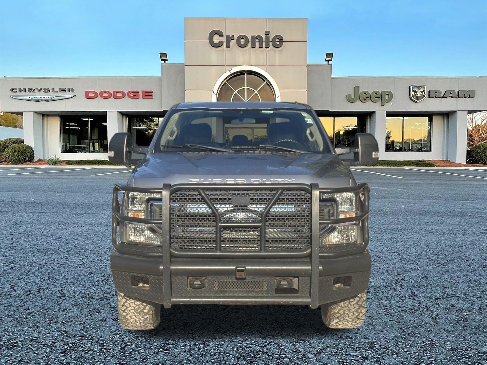 Used 2020 Ford F250 XLT AWD/4WD image 3