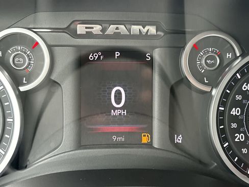 New 2026 RAM 1500 Express image 16