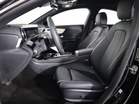 Certified 2026 Mercedes-Benz CLA 250 4MATIC image 31