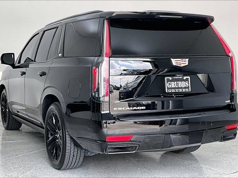 Used 2024 Cadillac Escalade Sport w/ Touring Package AWD/4WD image 15
