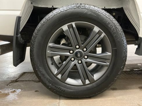 Used 2023 Ford F150 Lariat w/ Equipment Group 502A High image 37