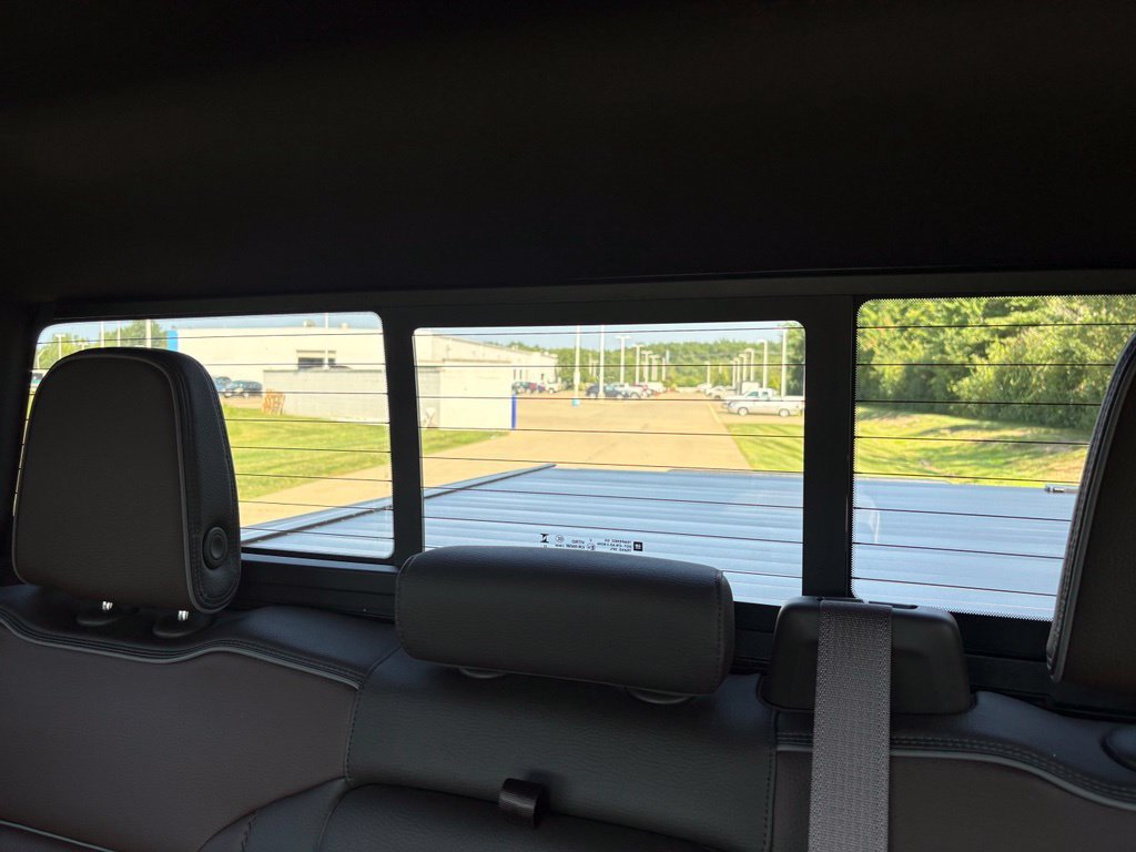 Used 2024 GMC Sierra 1500 Denali AWD/4WD image 43