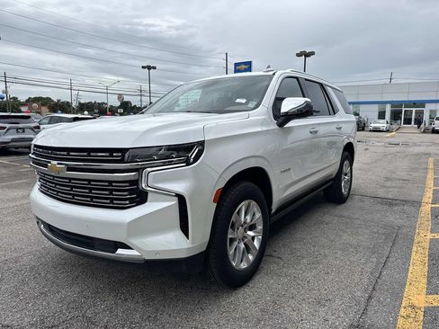 Used 2023 Chevrolet Tahoe Premier RWD image 4