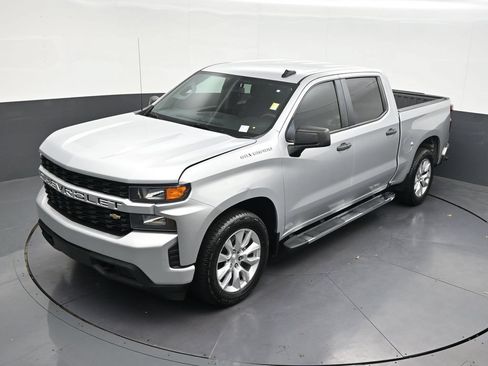 Used 2021 Chevrolet Silverado 1500 Custom RWD image 14