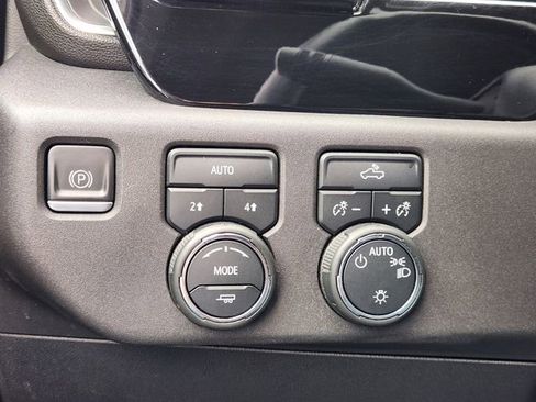 Certified 2023 Chevrolet Silverado 1500 LT AWD/4WD image 22