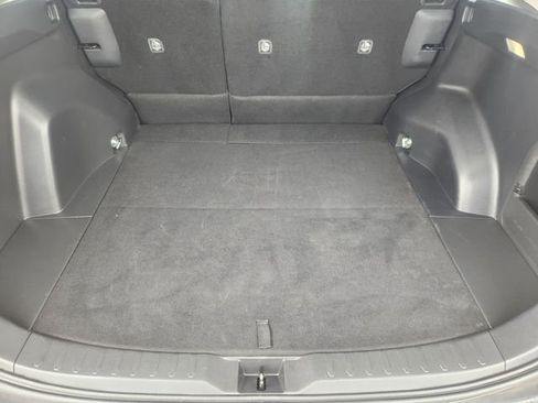 Used 2025 Toyota RAV4 XLE AWD/4WD image 34