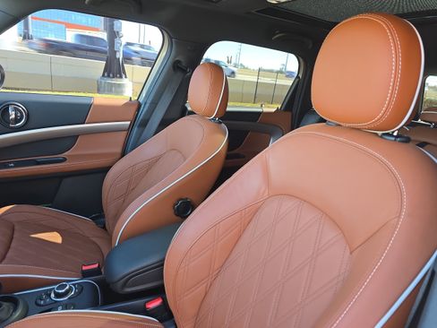 Used 2023 MINI Cooper Countryman S w/ Signature Upholstery Package image 18